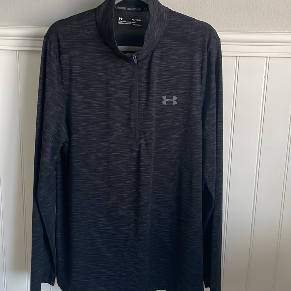 NWOT Under Armour long sleeve